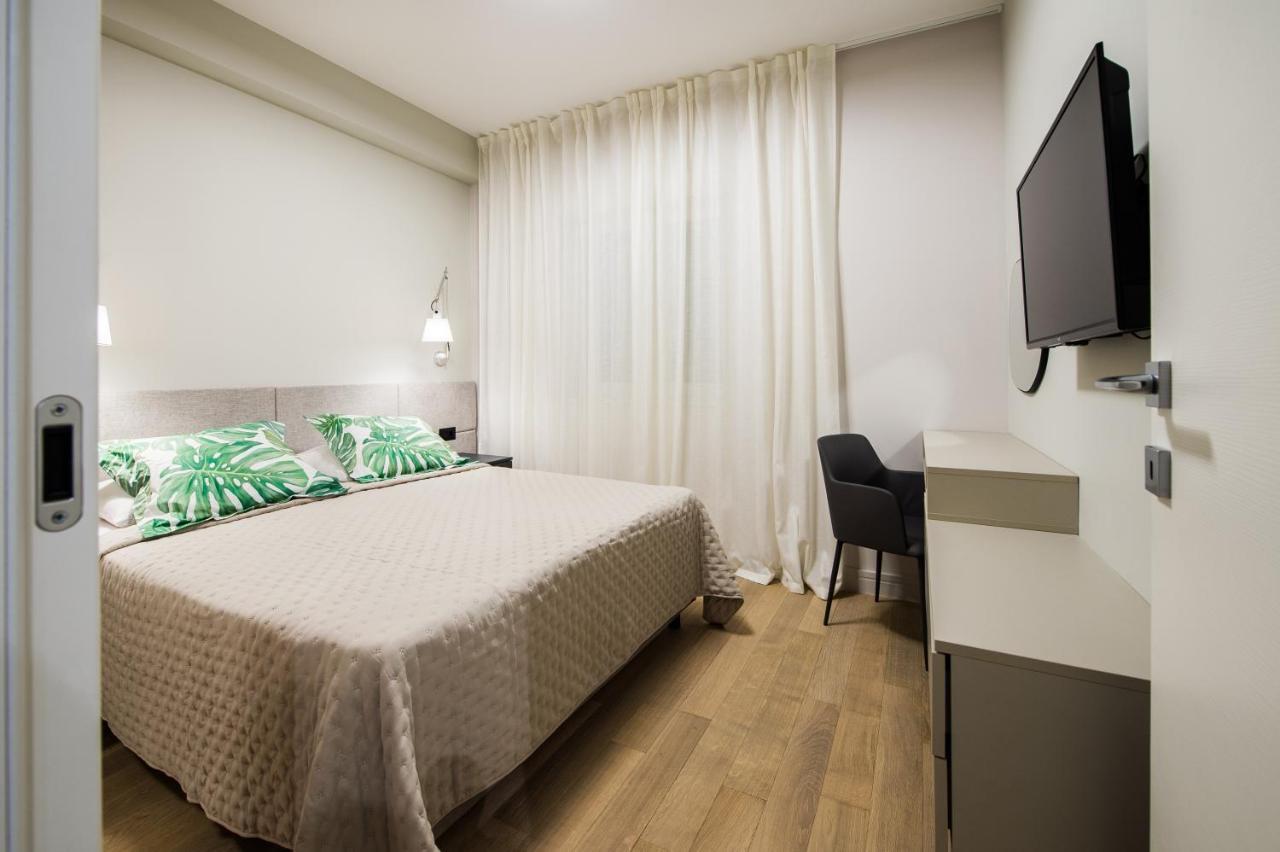 Luxury Apartments Elizabeth Podstrana Exterior foto
